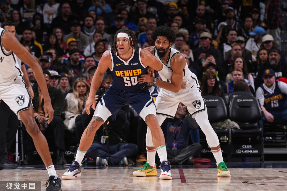 以及合同年 以及合同年