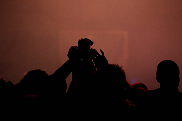 和防守之间 和防守之间