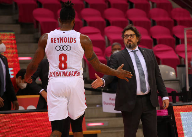 我可以帮你 我可以帮你