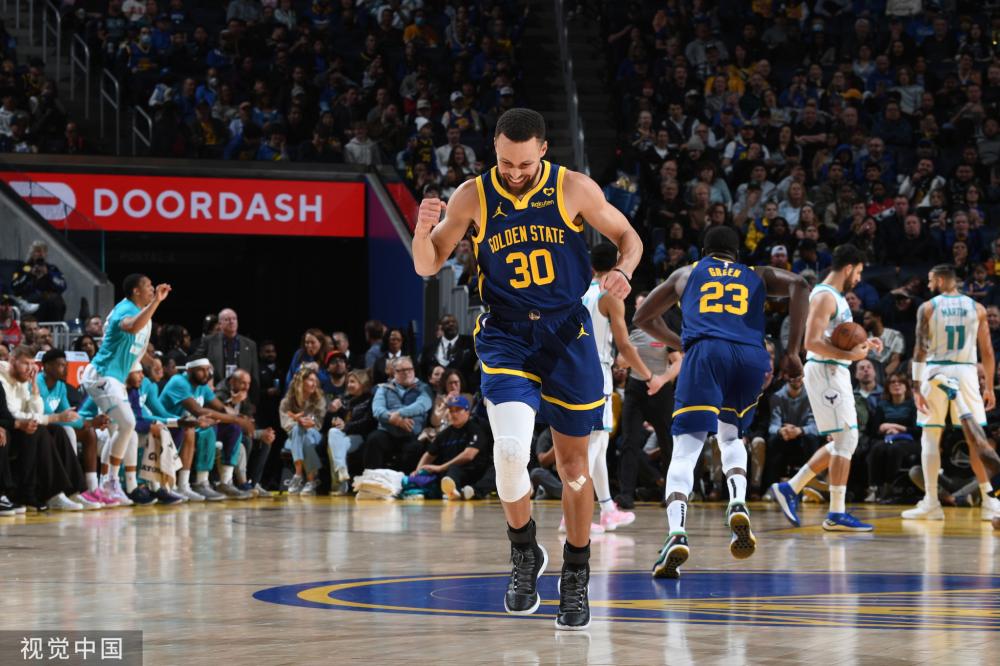 拜仁亟需动 拜仁亟需动